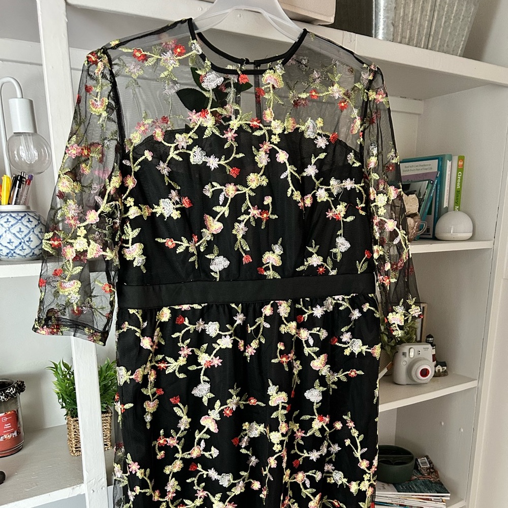 Floral Lace Maxi Dress, size XL
